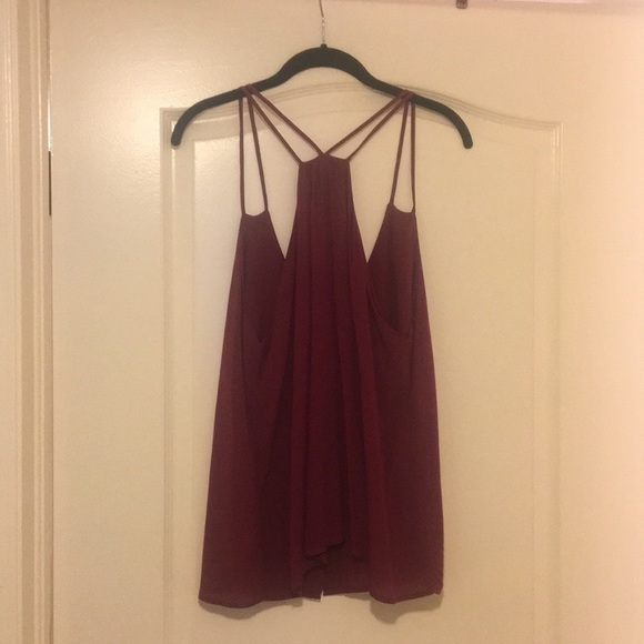 Burgundy flowy top - Picture 3 of 3